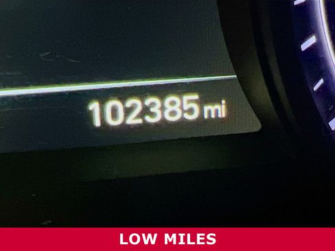 Used 2018 Genesis G80 3.8 w/ Option Group 02 image 17