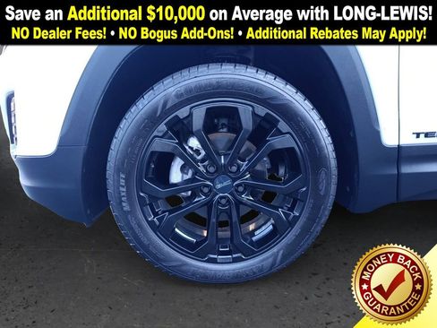 Used 2021 GMC Terrain SLE w/ Driver Convenience Package image 13