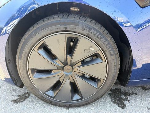 Used 2024 Tesla Model 3 Long Range AWD/4WD image 13