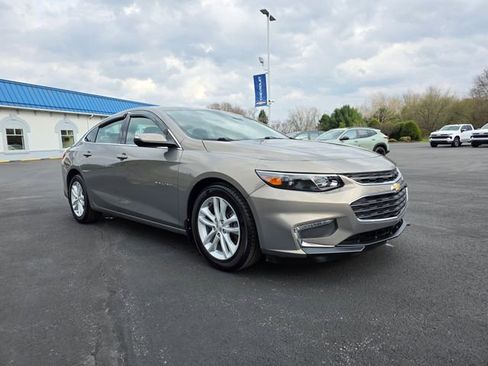 Used 2018 Chevrolet Malibu LT image 5