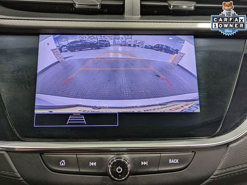 Used 2022 Buick Encore GX Preferred w/ Sport Touring Package FWD image 13