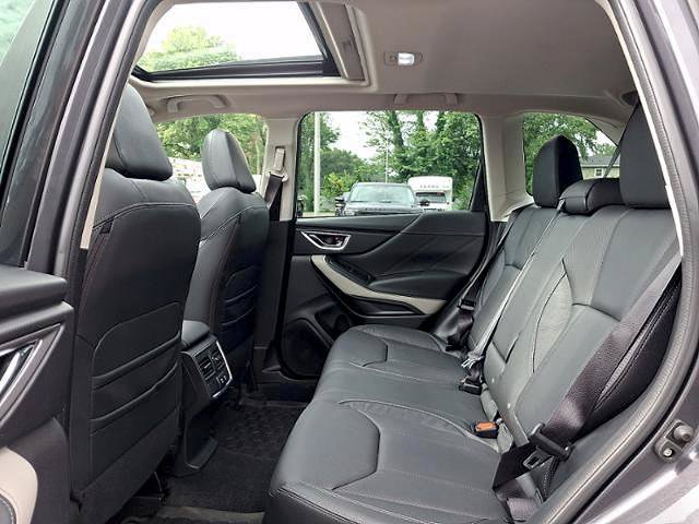 Used 2023 Subaru Forester Limited w/ Popular Package #2 AWD/4WD image 11