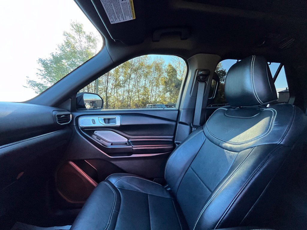Used 2020 Ford Explorer ST w/ ST Street Pack AWD/4WD image 30
