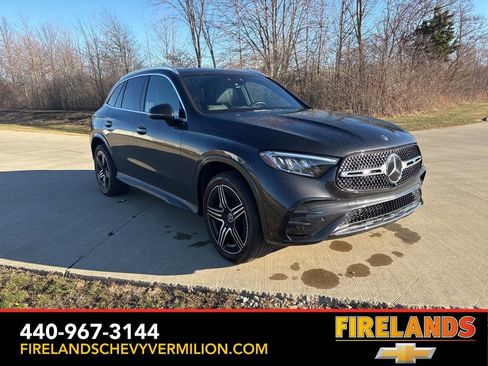 Used 2023 Mercedes-Benz GLC 300 4MATIC image 11