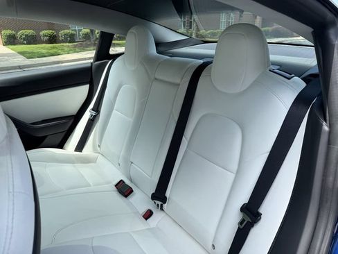 Used 2018 Tesla Model 3 Mid Range RWD image 23