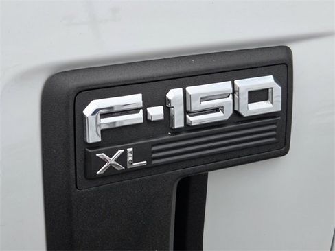 Certified 2023 Ford F150 XL w/ XL Chrome Appearance Package image 17