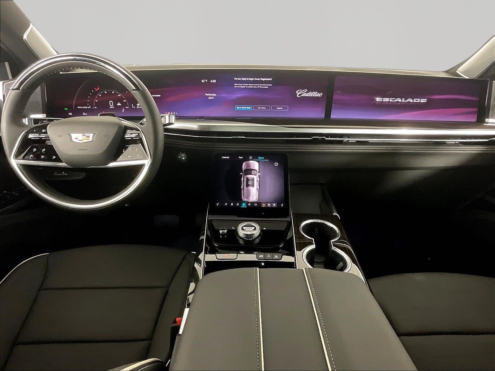 New 2026 Cadillac Escalade Luxury w/ Touring Package AWD/4WD image 12