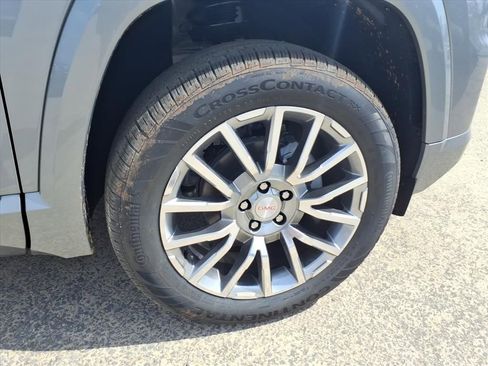 New 2026 GMC Terrain Denali image 9