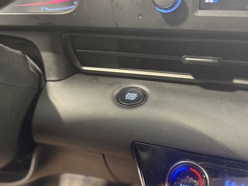 Used 2025 Hyundai Elantra Sport w/ Cargo Package image 15