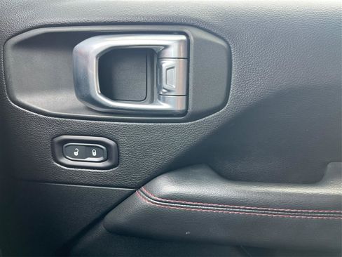 Used 2019 Jeep Wrangler Unlimited Rubicon AWD/4WD image 20