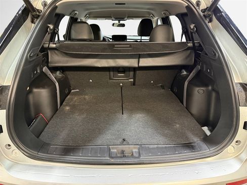 Used 2024 Mitsubishi Outlander SE image 24