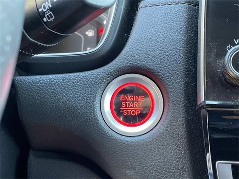 Used 2018 Honda CR-V Touring image 16