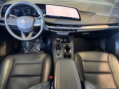 Certified 2025 Cadillac XT4 Premium Luxury image 14