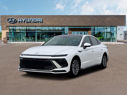 New 2026 Hyundai Sonata Limited FWD image 1