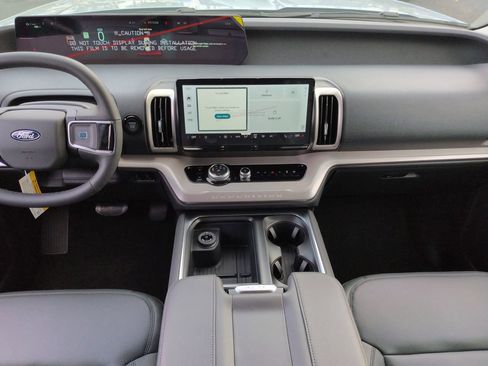 New 2026 Ford Expedition Max Active image 14