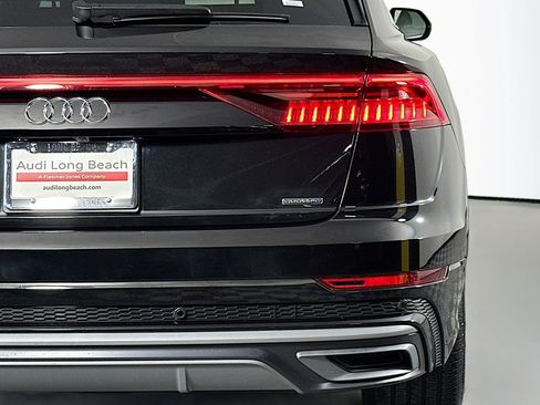 Used 2023 Audi Q8 Premium Plus w/ Premium Plus Package AWD/4WD image 16