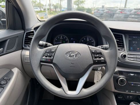Used 2018 Hyundai Tucson SEL w/ Cargo Package FWD image 12