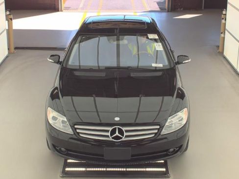 Used 2009 Mercedes-Benz CL 550 4MATIC image 2