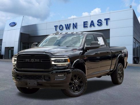 Used 2022 RAM 2500 Laramie w/ Night Edition AWD/4WD image 1