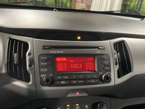 Used 2016 Kia Sportage LX image 25