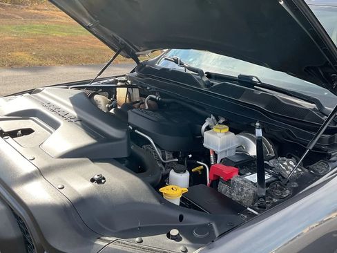 Used 2019 RAM 2500 Power Wagon image 11