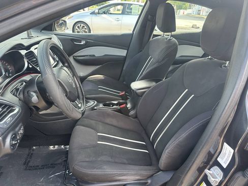 Used 2014 Dodge Dart SXT FWD image 30