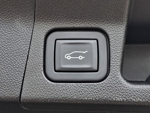Used 2023 GMC Acadia SLE w/ Driver Convenience Package AWD/4WD image 32