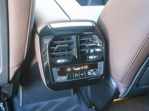 Used 2025 BMW iX xDrive50 w/ Sport Package image 16