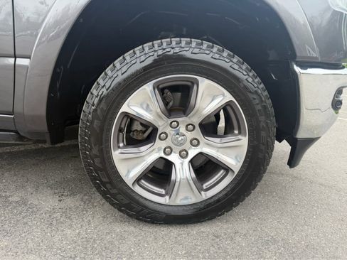 Used 2020 RAM 1500 Laramie AWD/4WD image 10