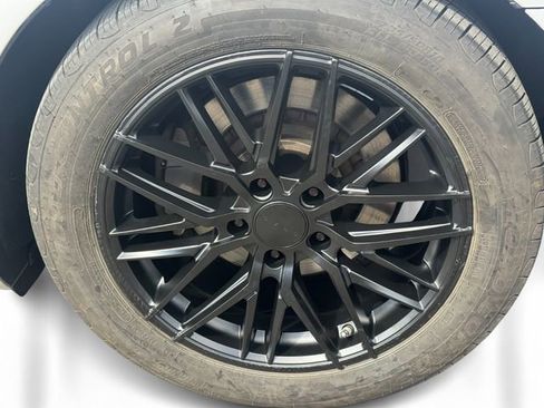 Used 2012 Lexus LS 460 AWD w/ Luxury Value Edition image 10