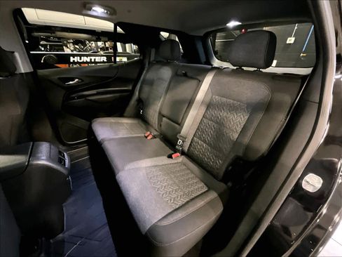 Used 2023 Chevrolet Equinox LT image 14