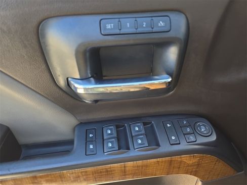 Used 2014 GMC Sierra 1500 SLT w/ SLT Crew Cab Value Package image 28