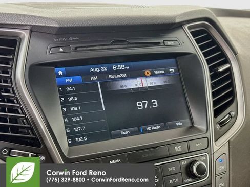 Used 2017 Hyundai Santa Fe Limited AWD/4WD image 15