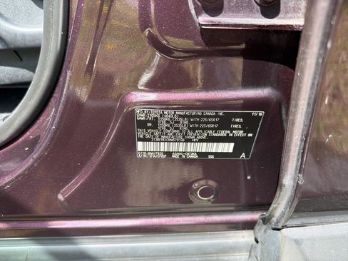Used 2017 Toyota RAV4 LE w/ All Weather Liner Package AWD/4WD image 30