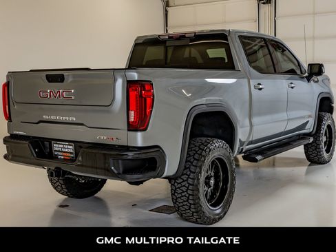 Used 2024 GMC Sierra 1500 AT4X image 9