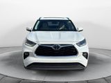 Used 2023 Toyota Highlander Limited image 2