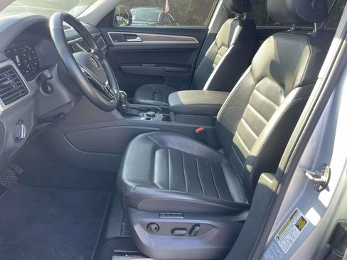 Certified 2026 Volkswagen Atlas SE FWD image 15