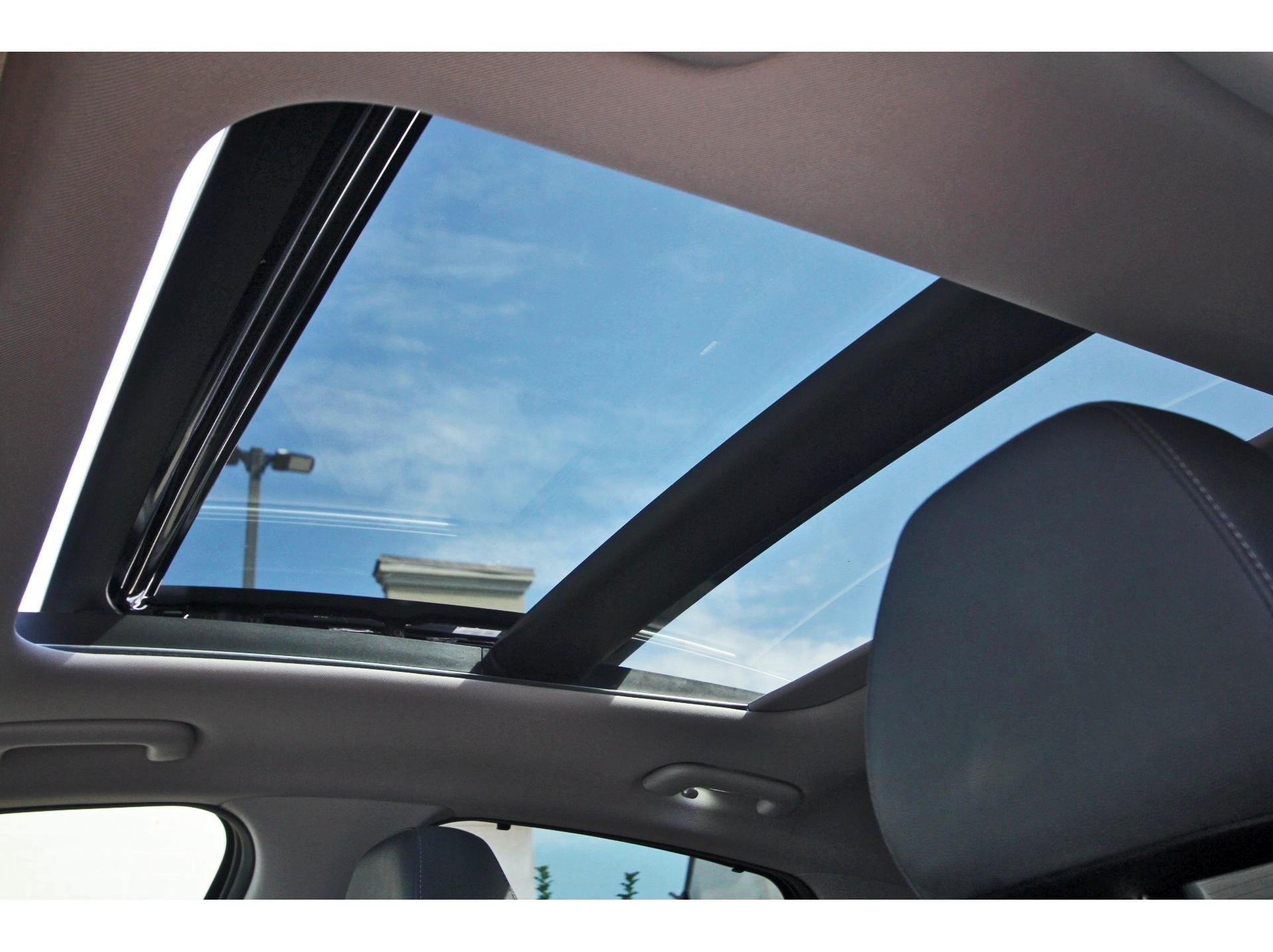 Used 2024 Hyundai Sonata Limited FWD image 31