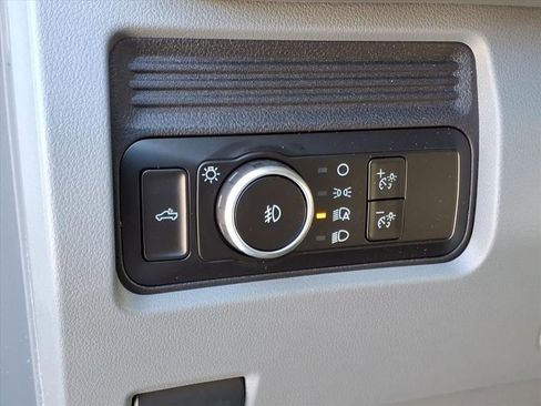 New 2026 Ford F350 4x4 SuperCab Super Duty image 18