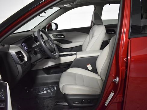 Used 2023 Nissan Rogue SL w/ SL Premium Package AWD/4WD image 11