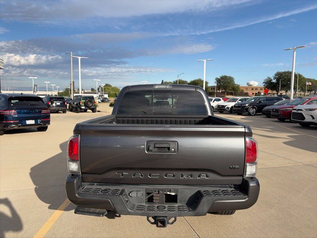 Used 2023 Toyota Tacoma TRD Sport AWD/4WD image 6