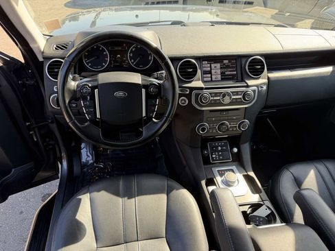 Used 2015 Land Rover LR4 HSE image 9