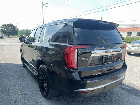 Used 2021 GMC Yukon SLT w/ Rear Media and Nav Package AWD/4WD image 6