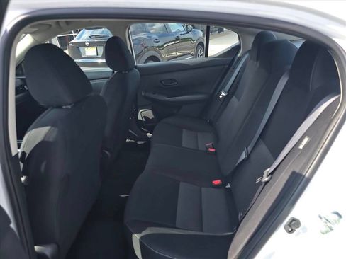 Used 2025 Nissan Sentra SV FWD image 12