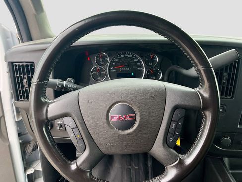 Used 2023 GMC Savana 3500 w/ Driver Convenience Package image 11