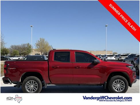 New 2026 Chevrolet Colorado LT w/ LT Convenience Package AWD/4WD image 3