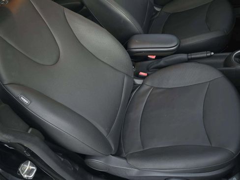 Used 2013 MINI Cooper Hardtop image 24