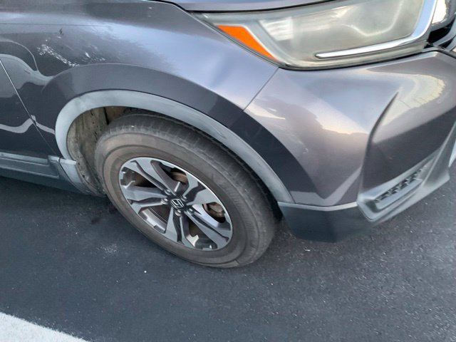 Used 2017 Honda CR-V LX image 2