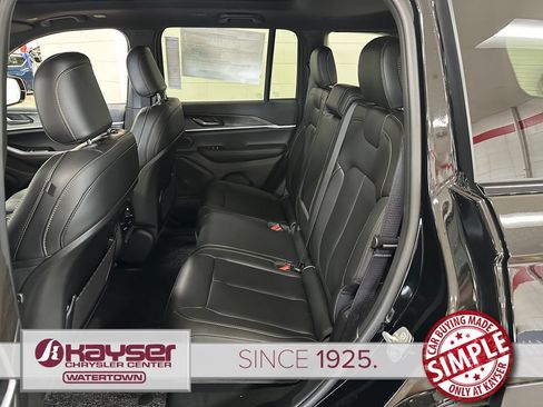 New 2026 Jeep Grand Cherokee Limited AWD/4WD image 37