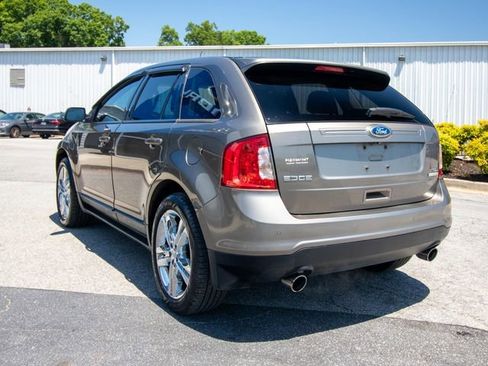Used 2012 Ford Edge SEL FWD image 16